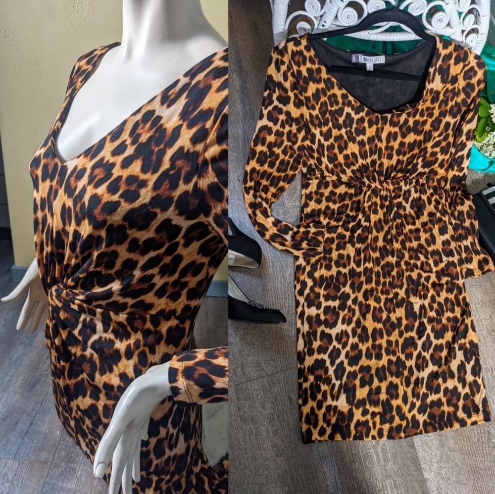 Twist Front Jennifer Lopez Sizzling Leopard Print Long Sleeve Dress